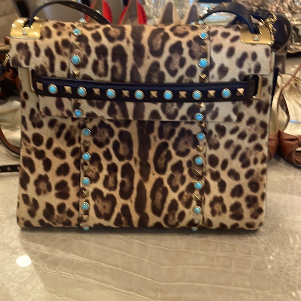 Leopard printed horse hair bags. Valentino Caravani